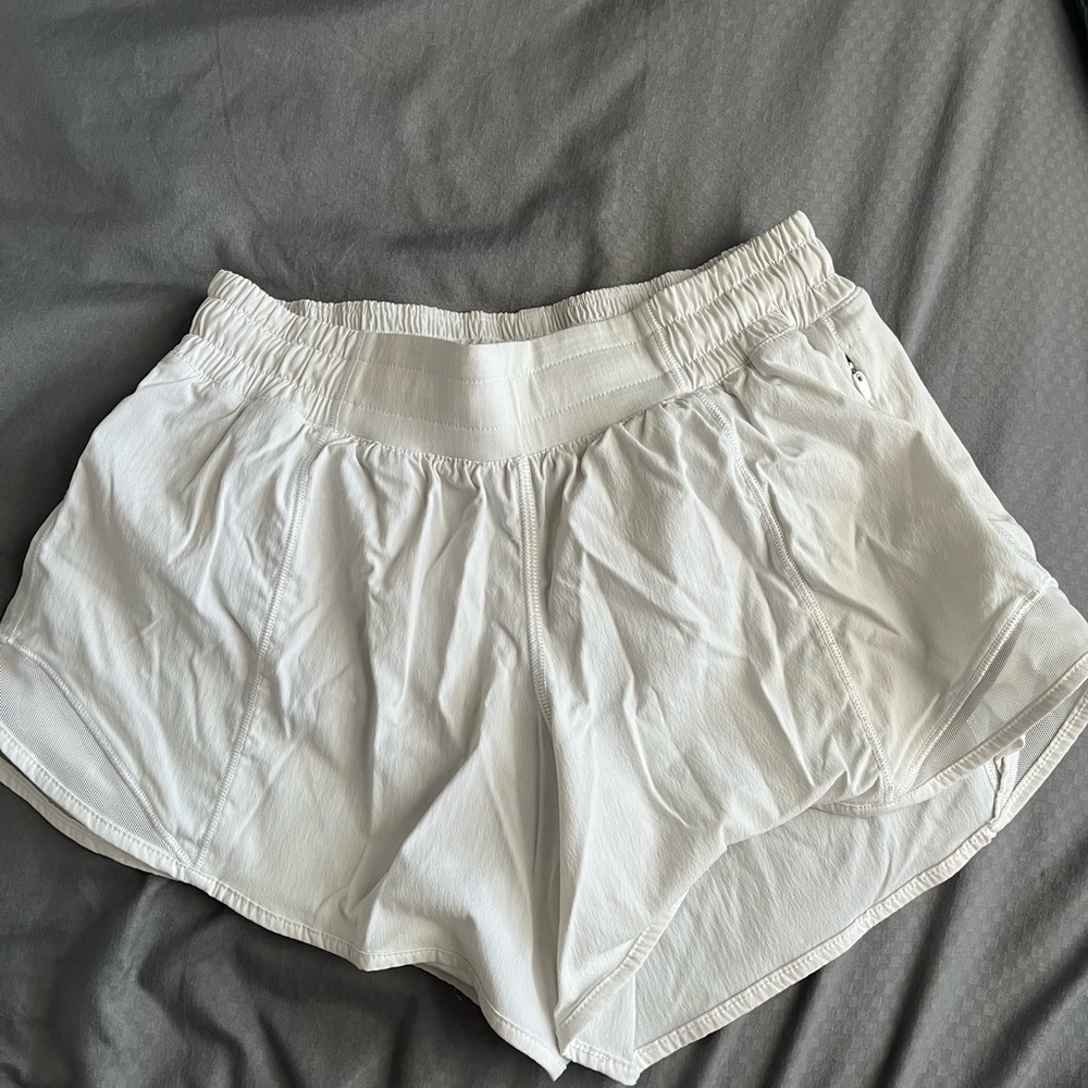 Lululemon white “Hotty Hot” shorts